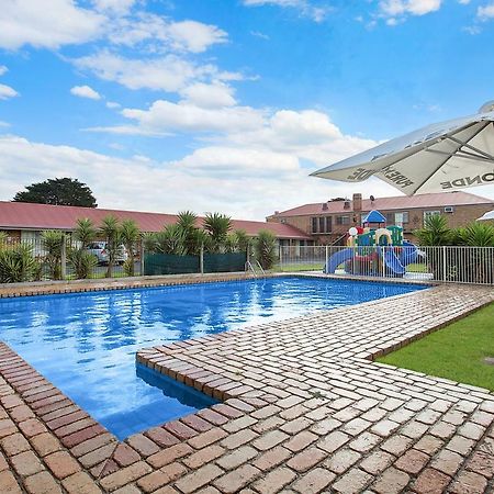 Gateway Motor Inn Warrnambool Bagian luar foto