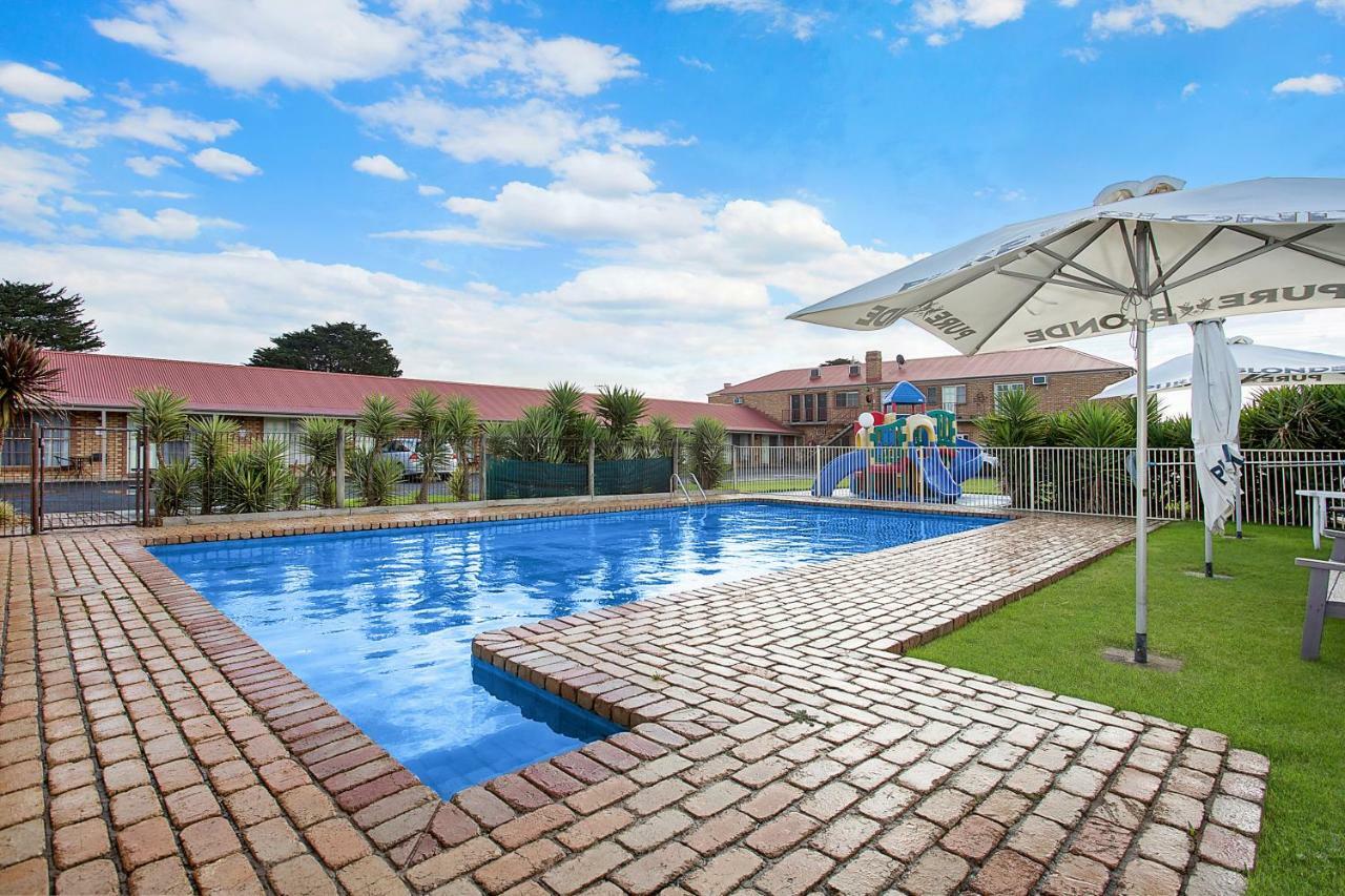 Gateway Motor Inn Warrnambool Bagian luar foto