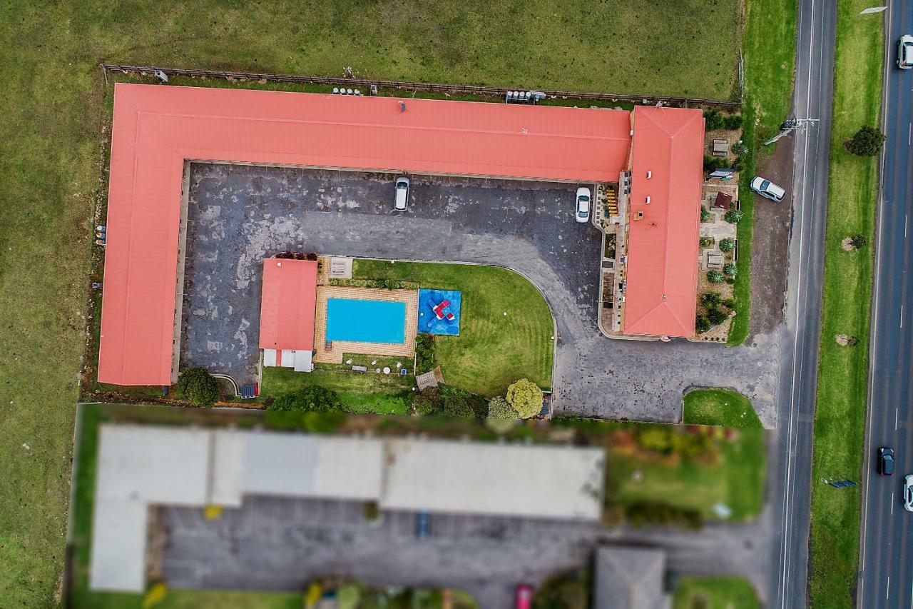 Gateway Motor Inn Warrnambool Bagian luar foto